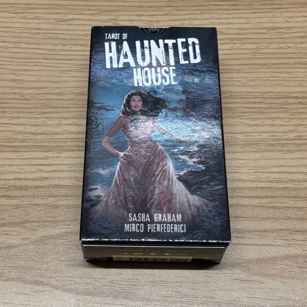 Tarot of Haunted House Deck - Haunted Blue Box